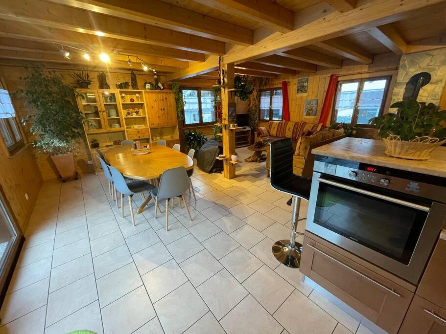 La Grange A Coco Avec Jacuzzi Villa Bourg-Saint-Pierre Exterior photo